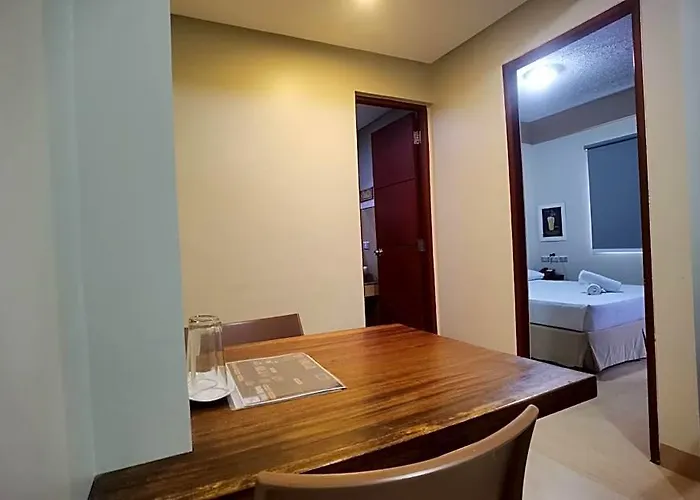 Sunny Day Residences Cainta فندق